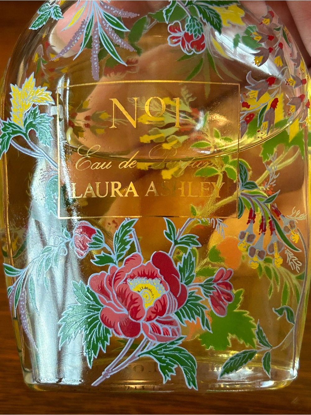 Laura Ashley No. 1 Eau De Parfum 100 ml - Picture 7 of 8